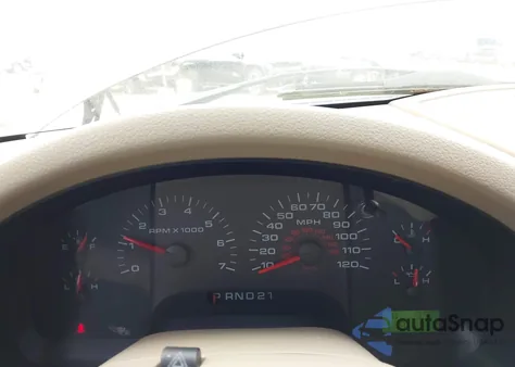 2006 Ford F-150 Lariat/Xl/Xlt z USA, uszkodzony, nr VIN 1FTPX12596NA79561